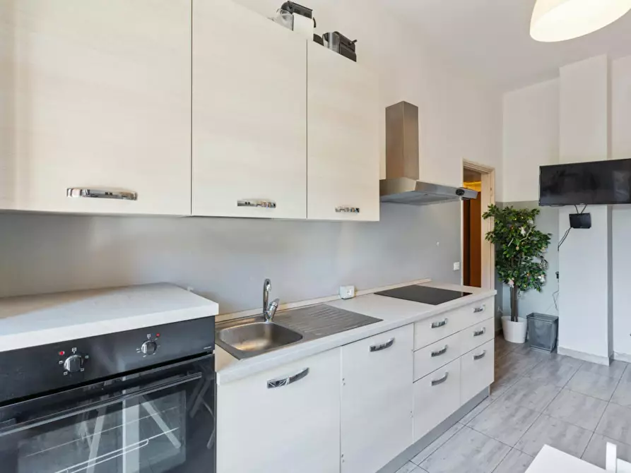 Immagine 10 di Camera in affitto  in Via Orti a Milano