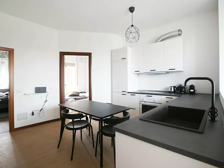 Immagine 8 di Camera in affitto  in Via Carlo Marx a Milano