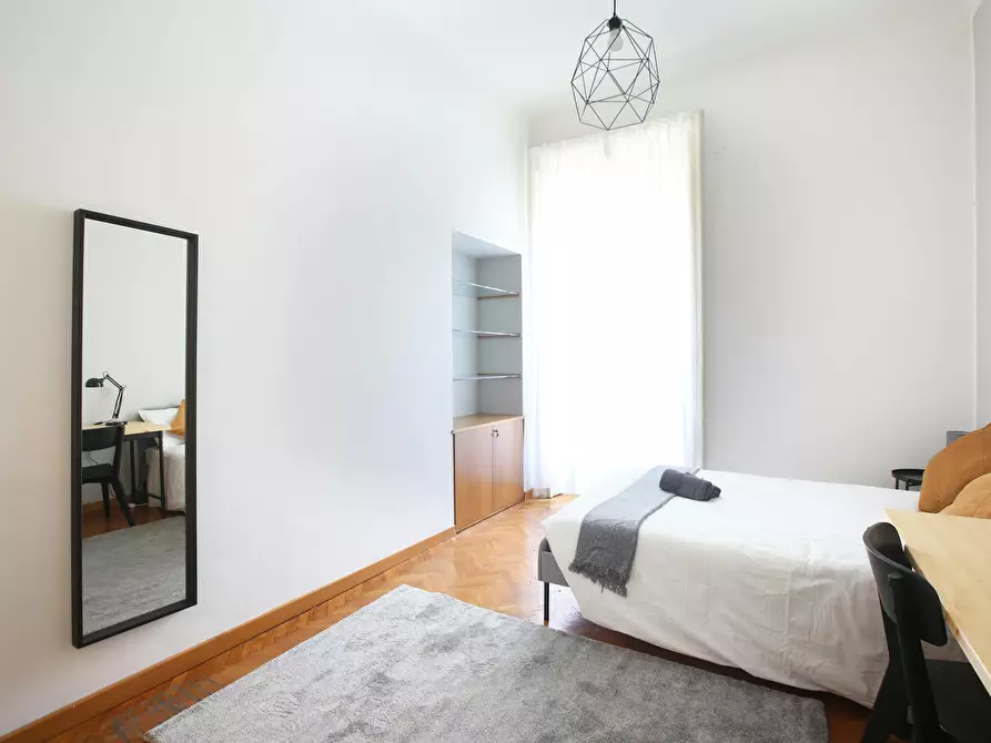 Immagine 2 di Camera in affitto  in Via Gustavo Modena a Milano