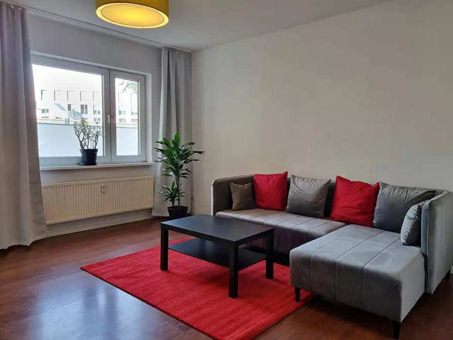 Immagine 2 di Casa indipendente in affitto  in Lübecker Straße a Berlin