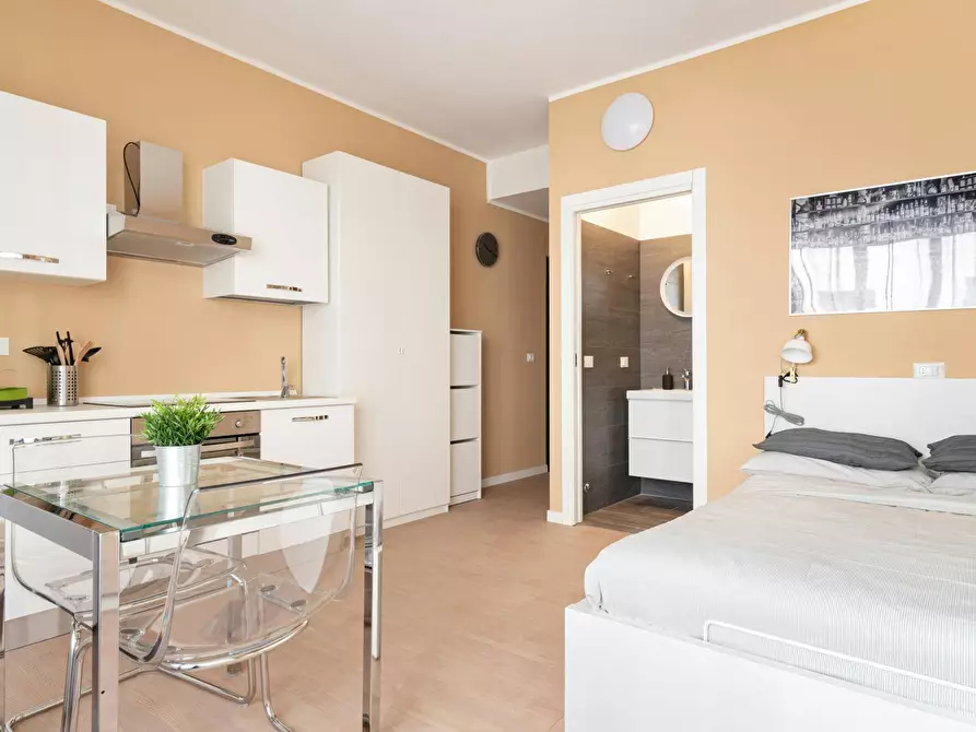 Immagine 7 di Appartamento in affitto  in Via Luciano Manara a Milano