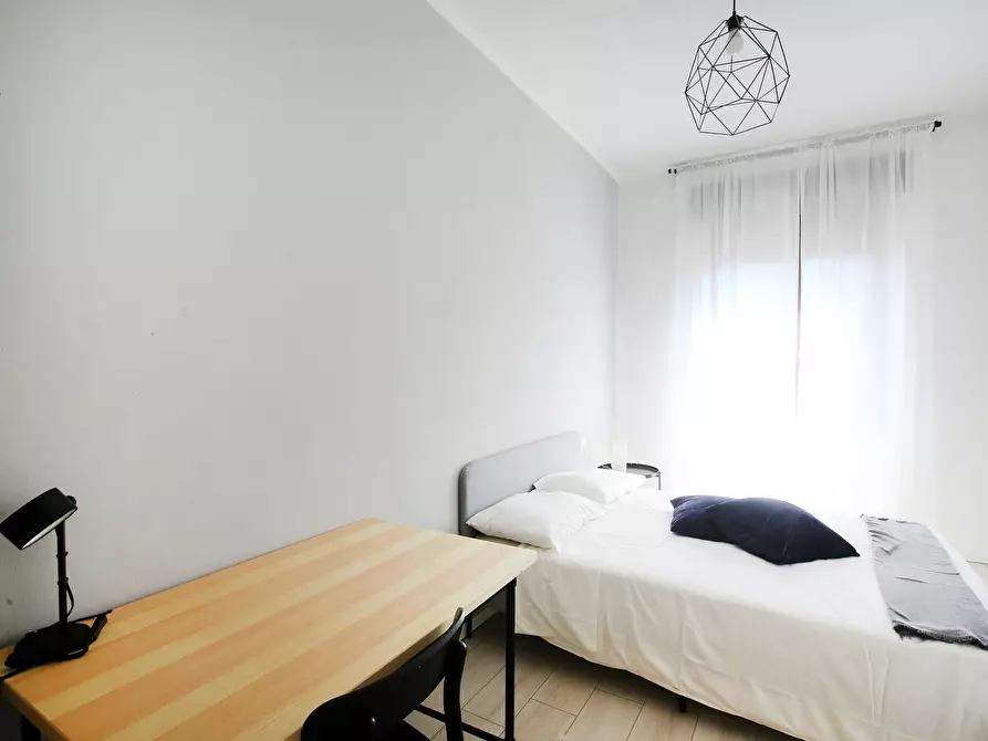 Immagine 2 di Camera in affitto  in Via Giuseppe Soli a Modena