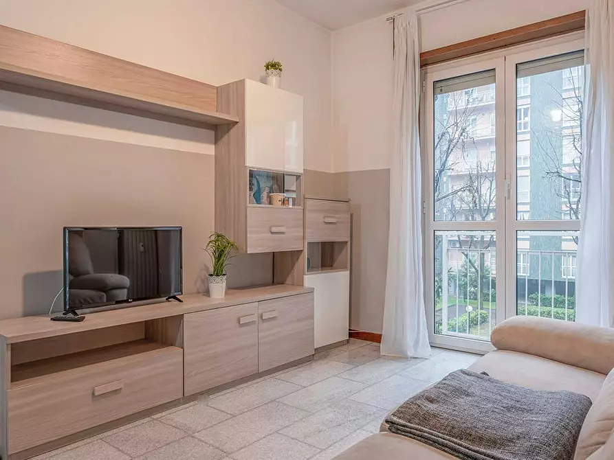 Immagine 6 di Camera condivisa in affitto  in Via Rho a Milano