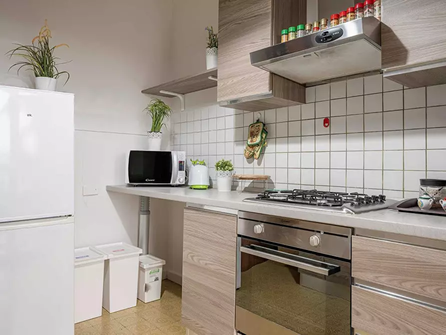 Immagine 10 di Camera condivisa in affitto  in Via Rho a Milano