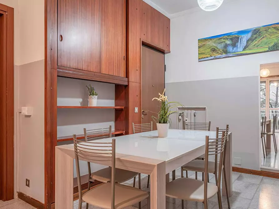 Immagine 9 di Camera condivisa in affitto  in Via Rho a Milano