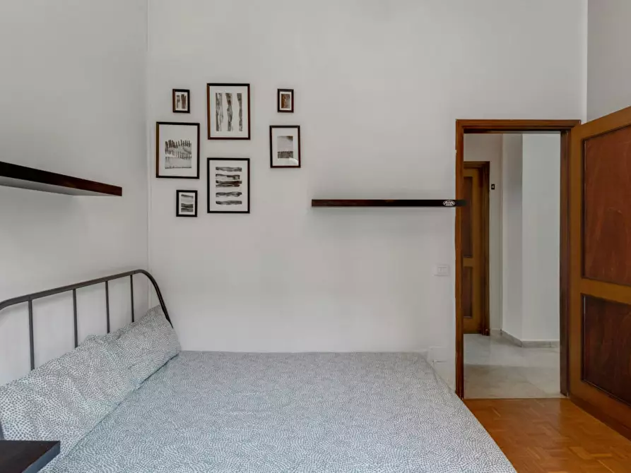 Immagine 6 di Camera in affitto  in Via Curtatone a Milano