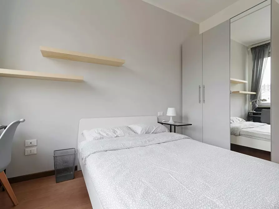 Immagine 3 di Camera in affitto  in Via Ernesto Breda a Milano