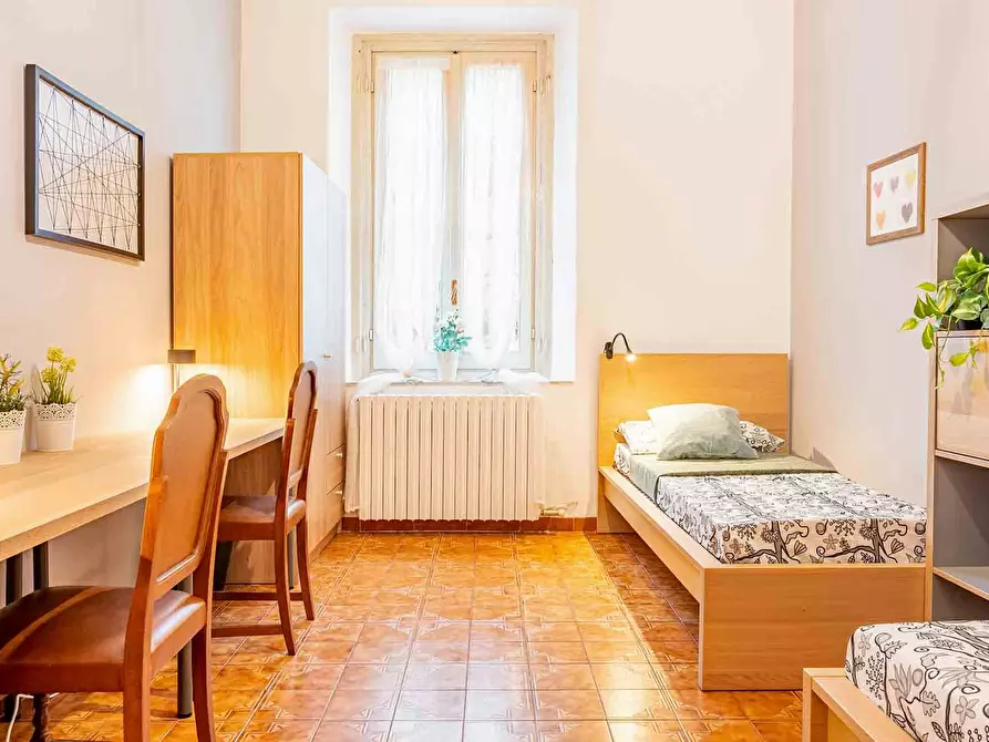 Immagine 2 di Camera condivisa in affitto  in Via Ippocrate a Milano