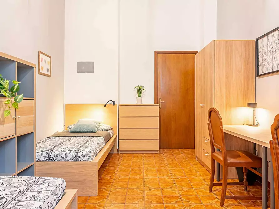 Immagine 1 di Camera condivisa in affitto  in Via Ippocrate a Milano