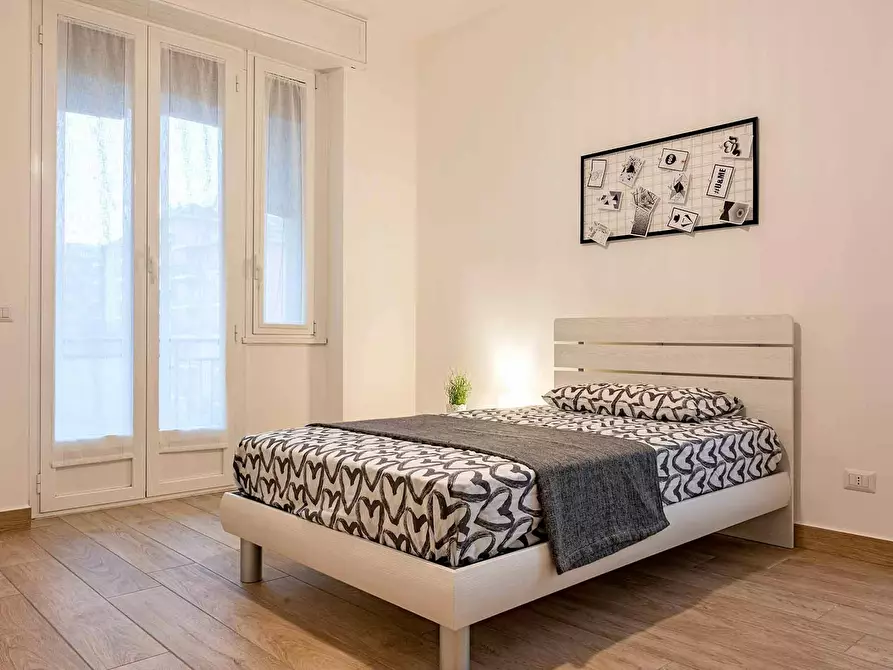 Immagine 2 di Camera in affitto  in Via Paolo Rotta a Milano