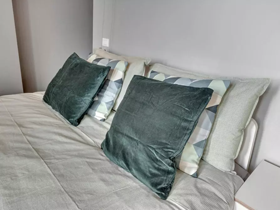 Immagine 5 di Camera in affitto  in Via Benedetto Marcello a Milano