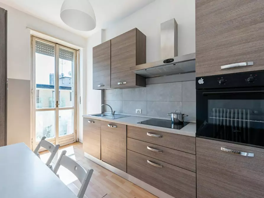 Immagine 10 di Camera in affitto  in Corso di Porta Romana a Milano