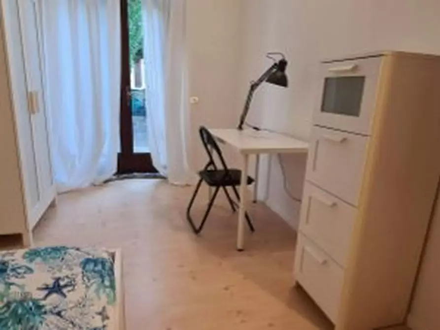 Immagine 3 di Camera in affitto  in Via Francesco Baracca a Vicenza