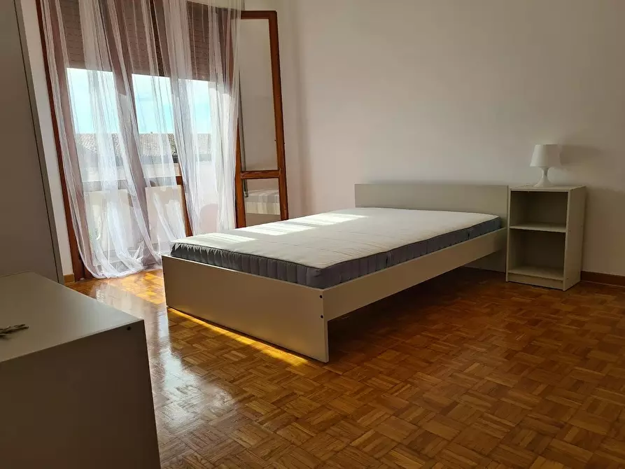 Immagine 2 di Camera in affitto  in Via Adele Jachia a Dolo