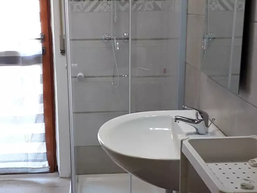 Immagine 5 di Camera in affitto  in Viale Trento a Vicenza