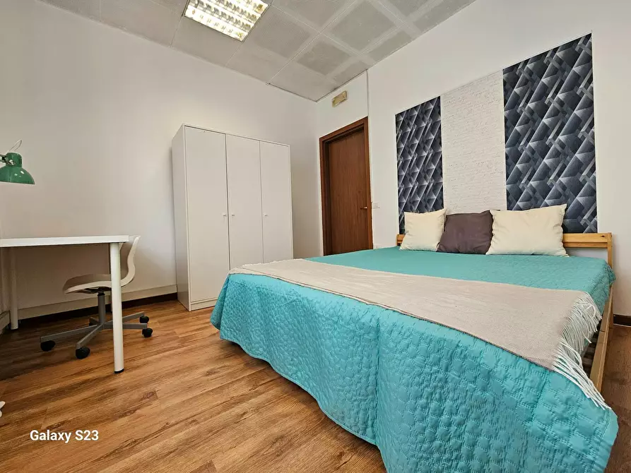 Immagine 2 di Camera in affitto  in Viale Trento a Vicenza