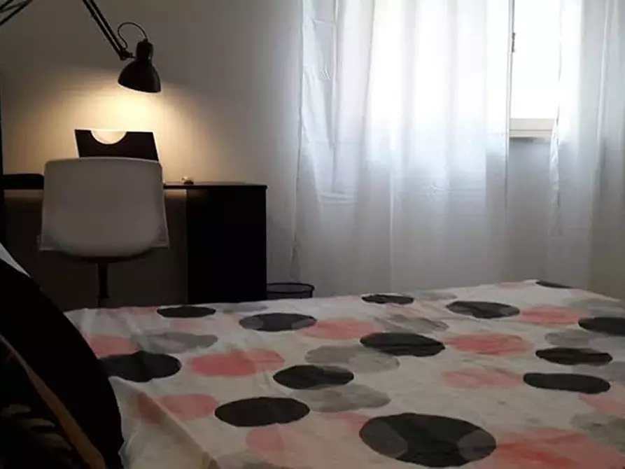 Immagine 4 di Camera in affitto  in Via Bruno Brandellero a Vicenza