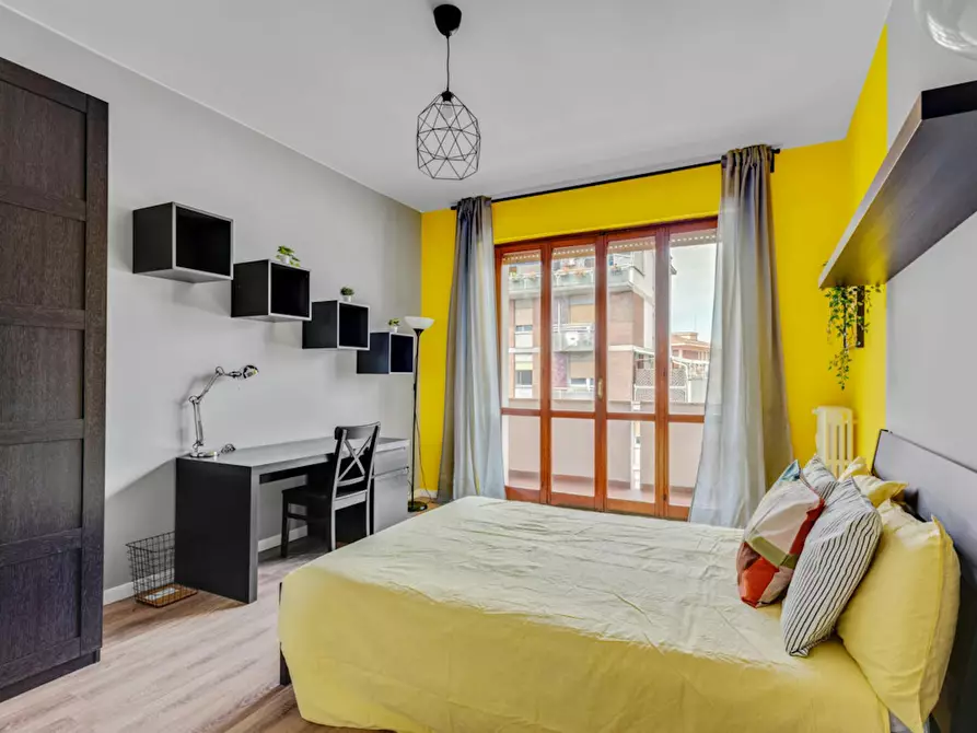 Immagine 2 di Camera in affitto  in Via Privata Mauro Rota a Milano