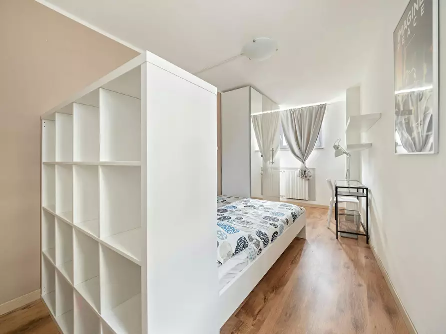 Immagine 6 di Camera in affitto  in Via Ernesto Breda a Milano