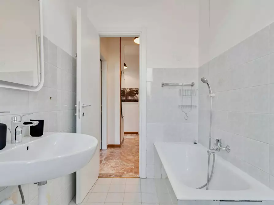 Immagine 4 di Camera in affitto  in Viale Monza a Milano