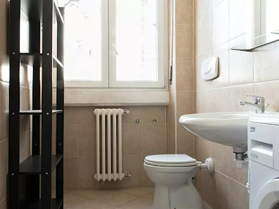 Immagine 5 di Camera in affitto  in Via Sant'Eusebio a Milano