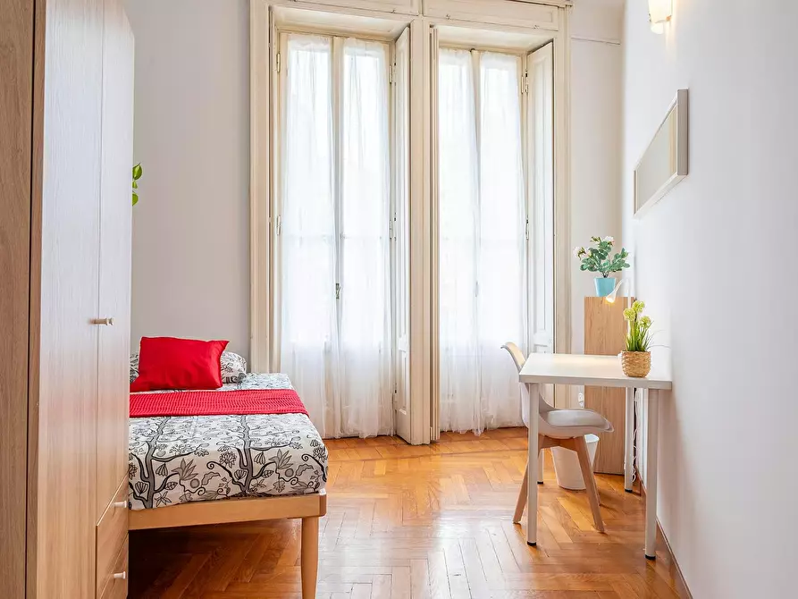 Immagine 1 di Camera in affitto  in Via Plinio a Milano
