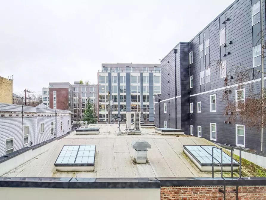 Immagine 4 di Appartamento in affitto  in Belmont Avenue a Messina