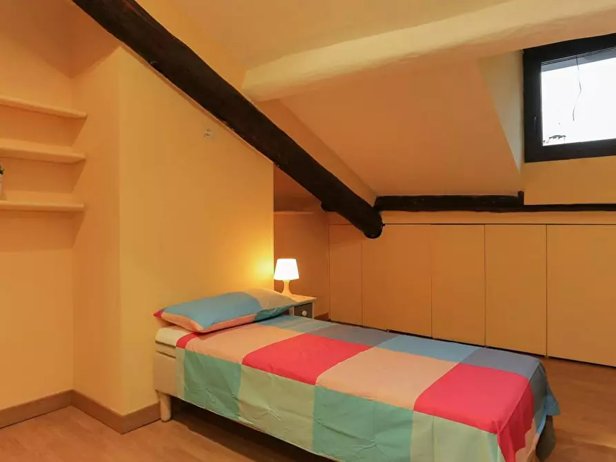 Immagine 3 di Camera in affitto  in Via Giuseppe Broggi a Milano