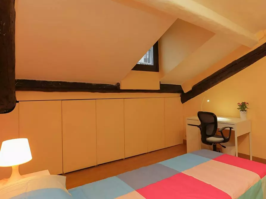 Immagine 5 di Camera in affitto  in Via Giuseppe Broggi a Milano