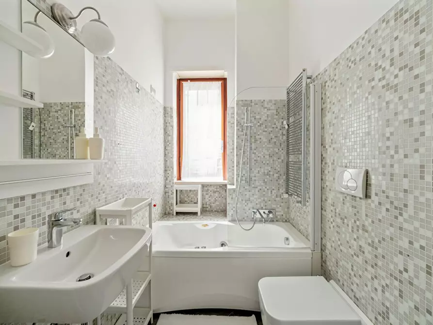 Immagine 6 di Camera in affitto  in Via Orti a Milano