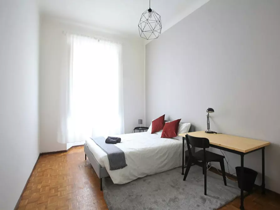 Immagine 2 di Camera in affitto  in Via Gustavo Modena a Milano