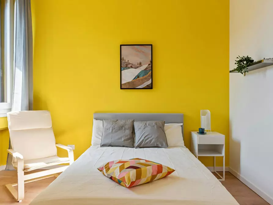 Immagine 3 di Camera in affitto  in Via Laurana a Milano