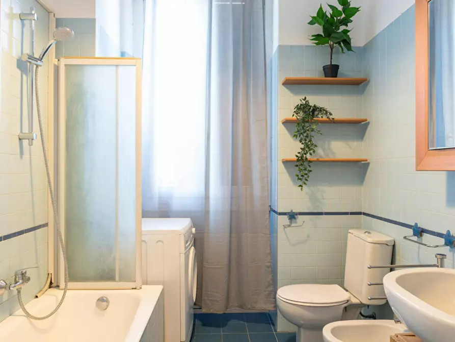 Immagine 6 di Camera in affitto  in Via Laurana a Milano