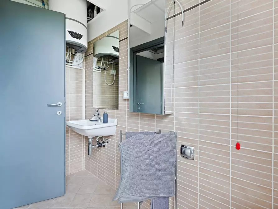 Immagine 5 di Camera in affitto  in Via Privata Deruta a Milano