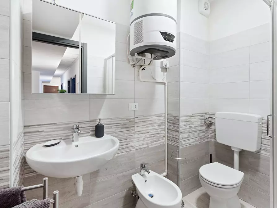 Immagine 9 di Camera in affitto  in Via Privata Deruta a Milano