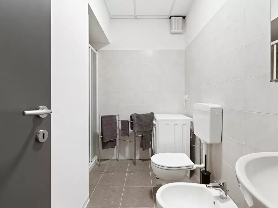 Immagine 5 di Camera in affitto  in Via Privata Deruta a Milano