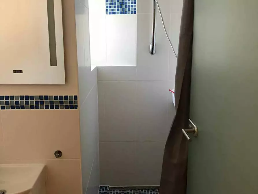 Immagine 4 di Camera in affitto  in Kapuzinerstraße a München