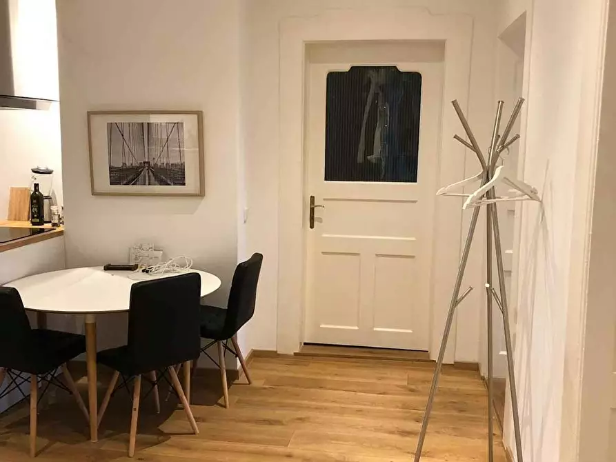 Immagine 9 di Camera in affitto  in Kapuzinerstraße a München