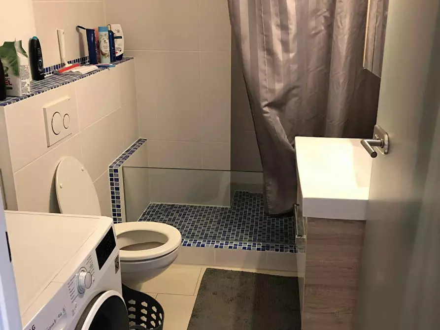 Immagine 5 di Camera in affitto  in Kapuzinerstraße a München