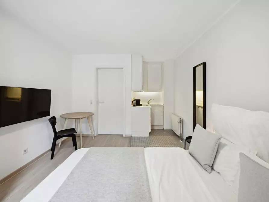 Immagine 2 di Appartamento in affitto  in Klüberstraße a Frankfurt am Main