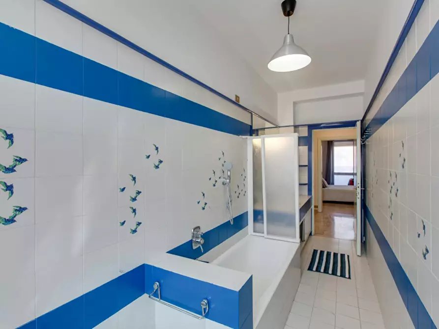 Immagine 7 di Camera in affitto  in Via Egadi a Milano