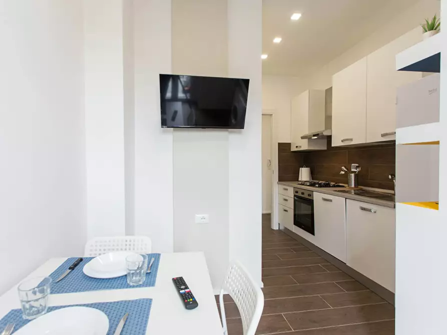 Immagine 5 di Camera in affitto  in Viale Liguria a Milano