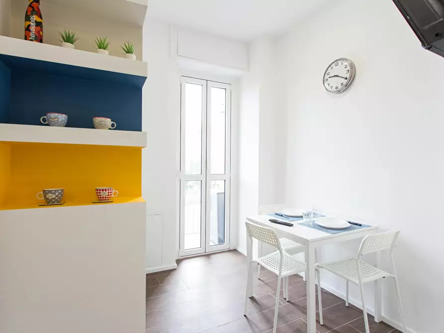 Immagine 6 di Camera in affitto  in Viale Liguria a Milano