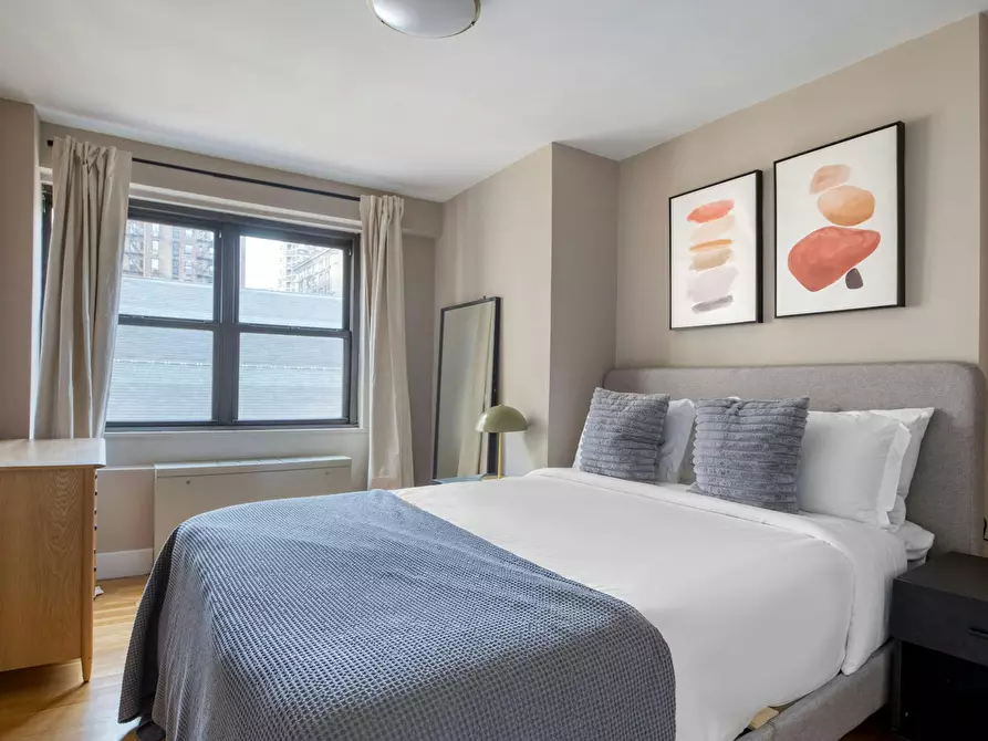 Immagine 8 di Appartamento in affitto  in East 88th Street a Torino