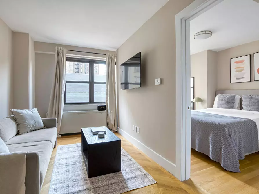 Immagine 2 di Appartamento in affitto  in East 88th Street a Torino