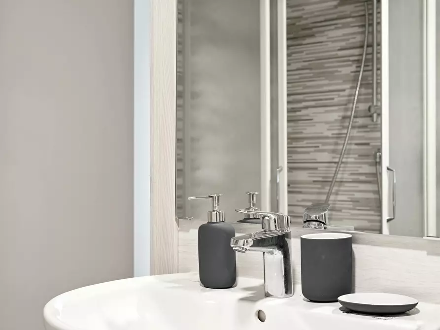 Immagine 5 di Camera in affitto  in Via Privata Deruta a Milano