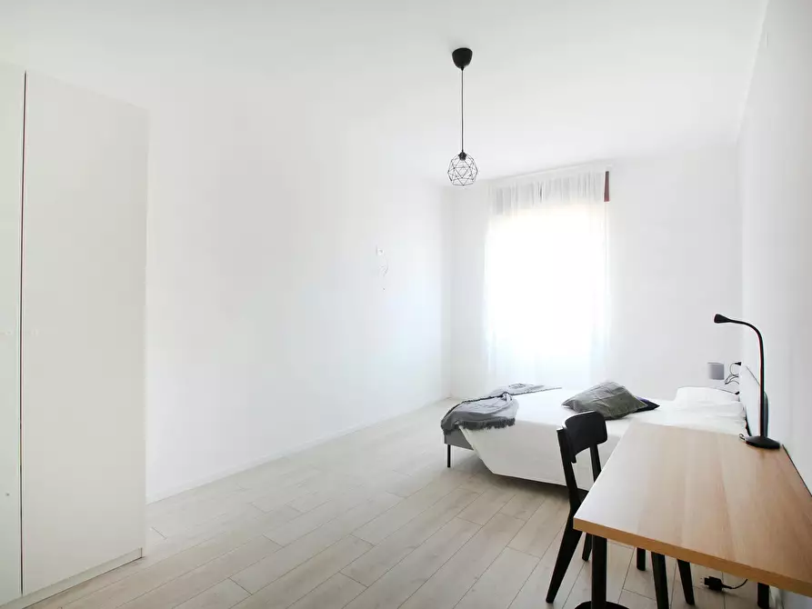 Immagine 1 di Camera in affitto  in Via Giuseppe Soli a Modena