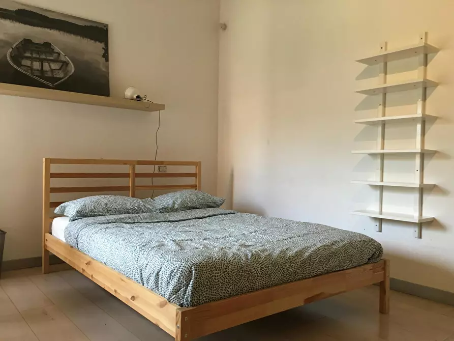 Immagine 5 di Camera in affitto  in Via Orti a Milano