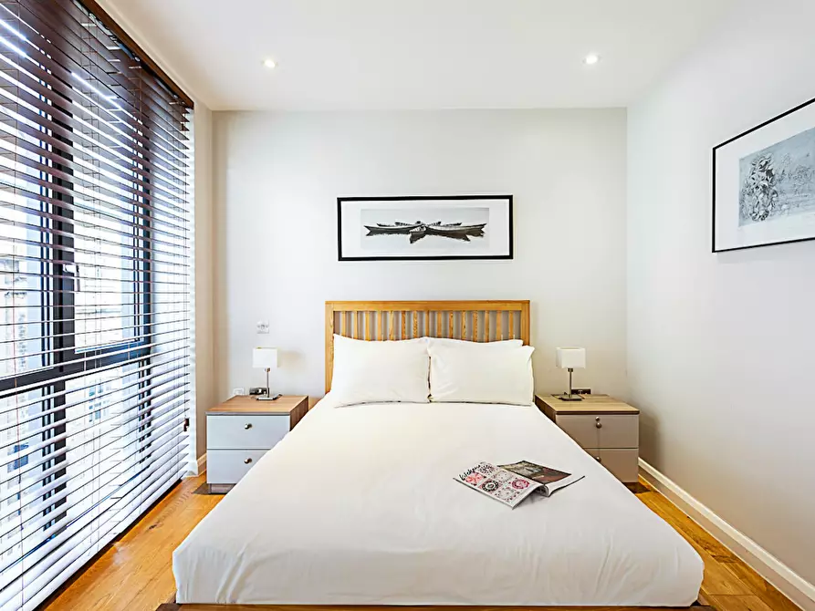 Immagine 3 di Appartamento in affitto  in Whetstone Park a Camden Town