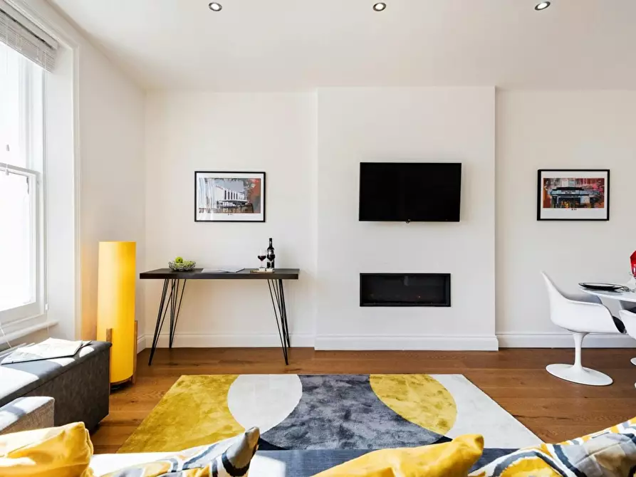Immagine 9 di Appartamento in affitto  in Longridge Road a Kensington